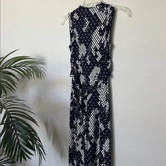 Eliza J Jersey Maxi Dress New Navy and White Maxi Dress Tie Waist - Picture 11 of 12